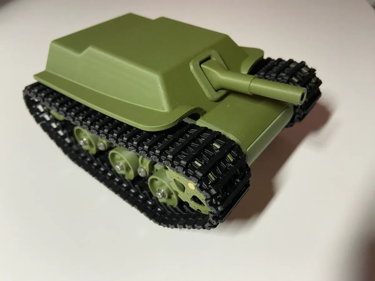 Tiny RC Motorized Tank - 免费 3D 打印模型 - MakerWorld