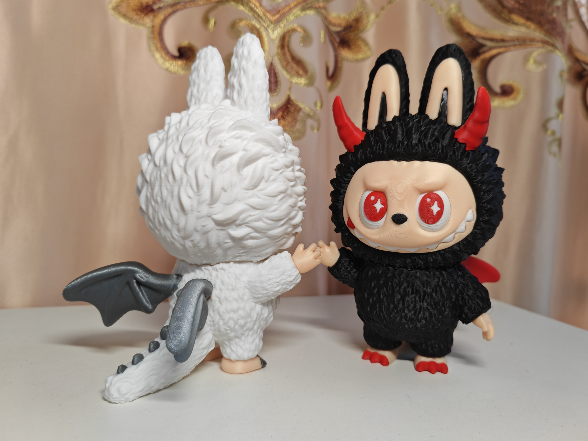 Labubu 大天使 Labubu 大天使The Monsters Angel in Clouds – Gallery Luxe