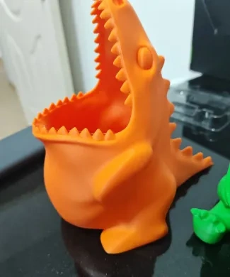 恐龙笔筒