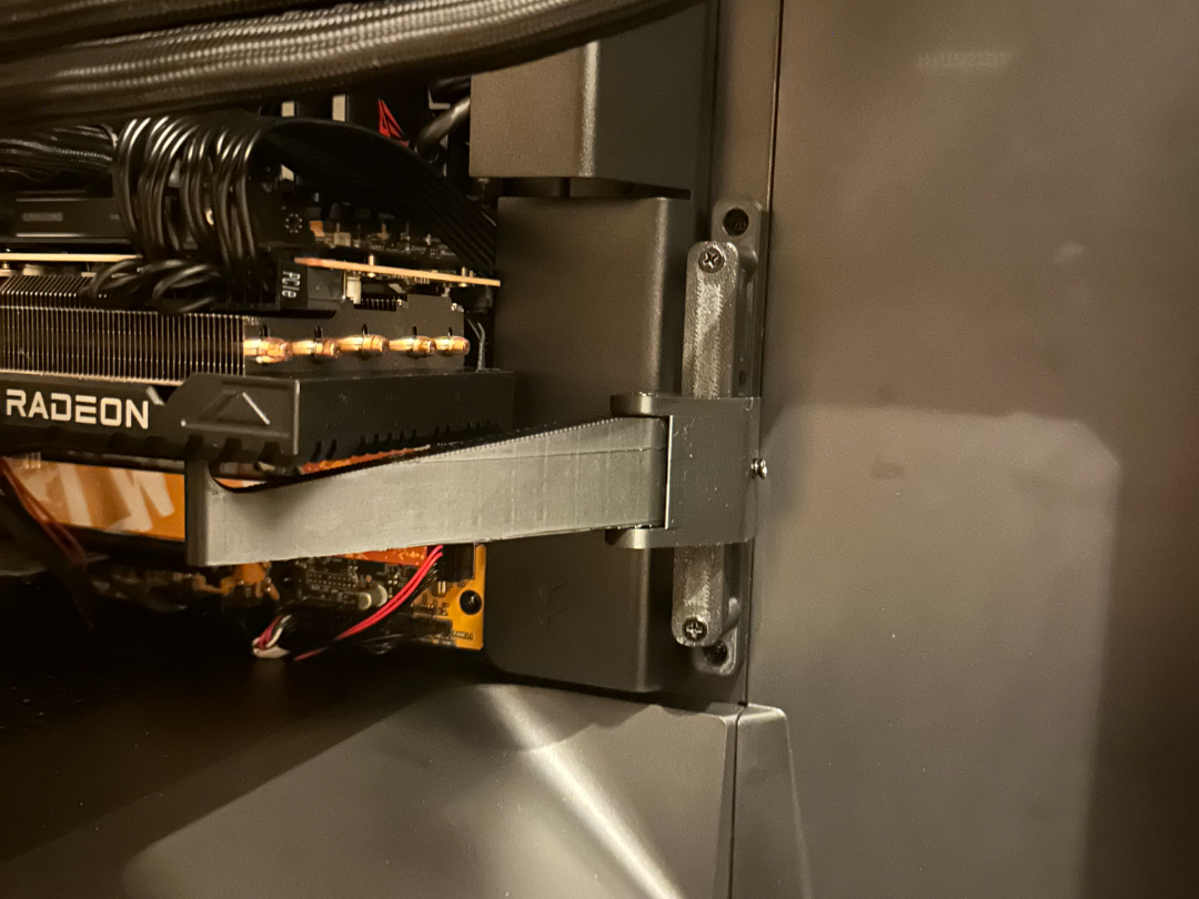 适用于 SSI-EEB/E-ATX 机箱的 GPU 防下垂支架,Meshify 3 XL - 免费 3D 打印模型 - MakerWorld