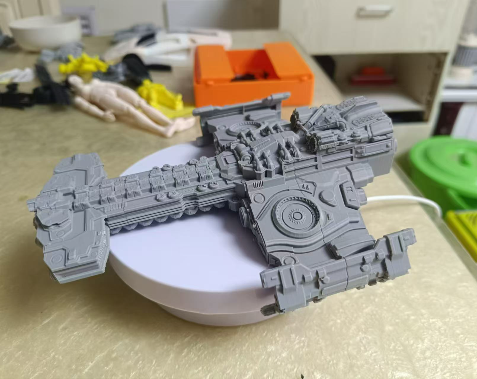 星际争霸2休伯利安号战列巡洋舰 来自 赛博东城三郎 - MakerWorld