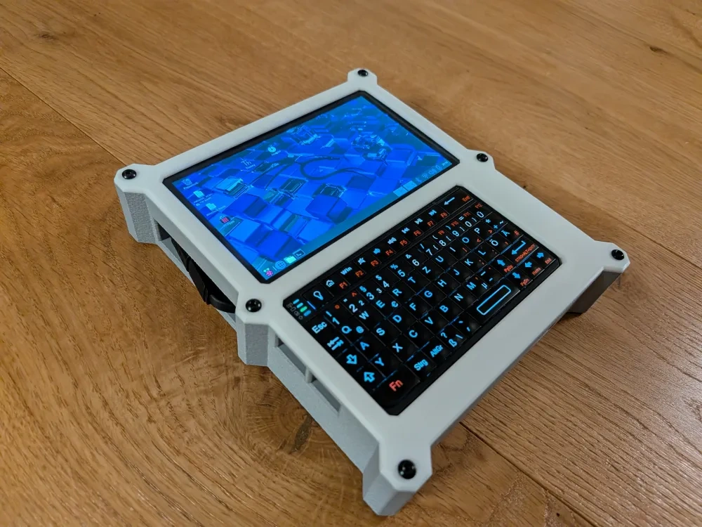 Cyberdeck Raspberry Pi5 Chasis Raspberry Pi5 Cyberdeck - 免费 3D 打印模型 - MakerWorld