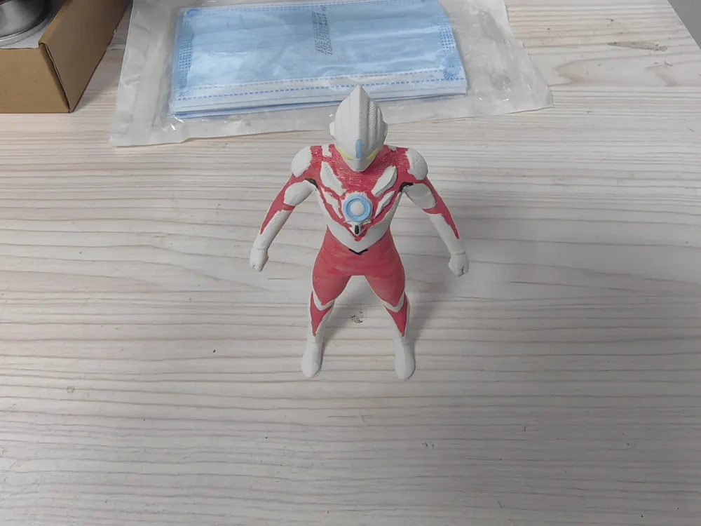 欧布奥特曼,欧布原生,细节上色版 - 免费 3D 打印模型 - MakerWorld