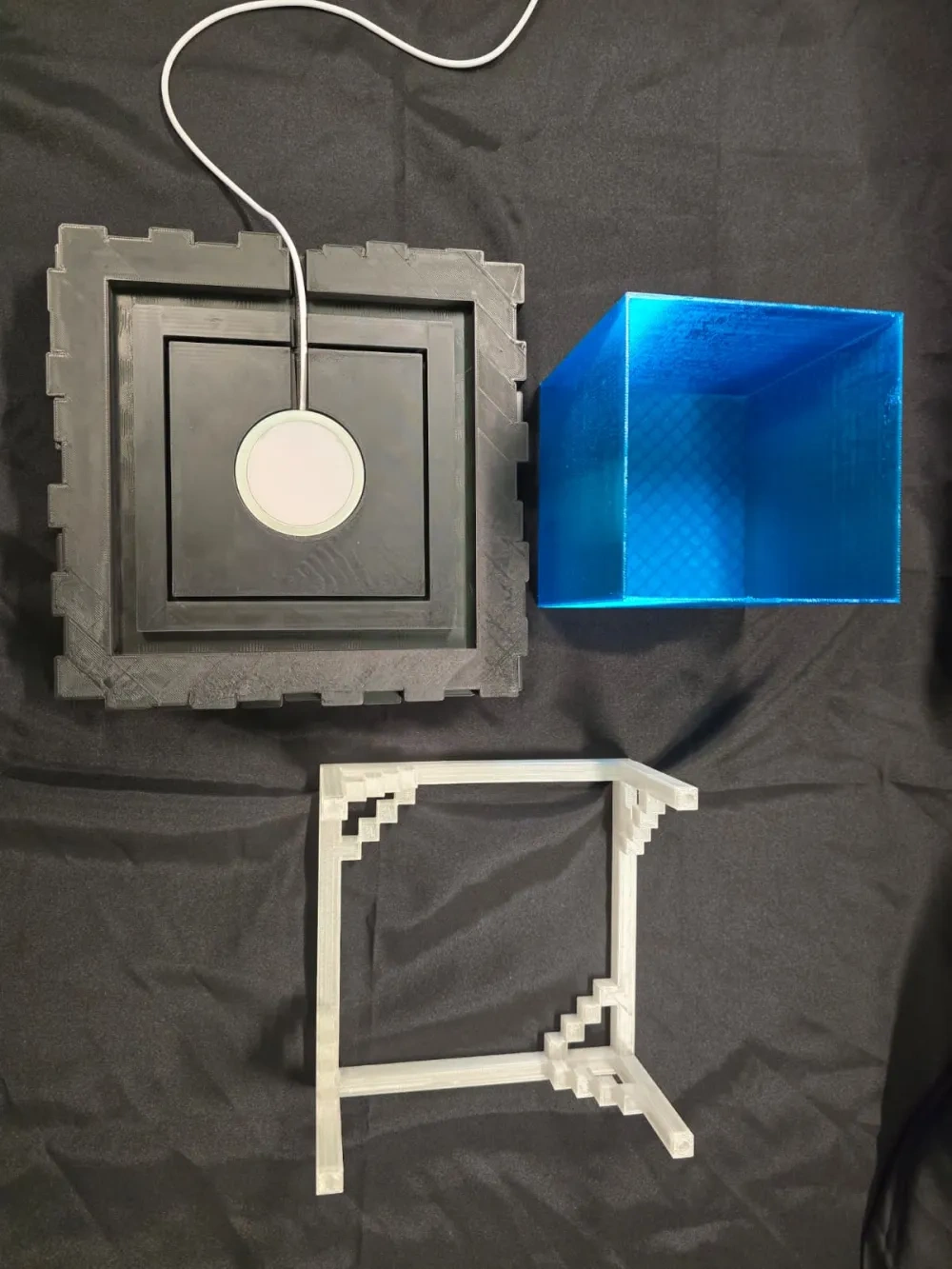 Minecraft 信标灯 / 灯塔灯 - 免费 3D 打印模型 - MakerWorld