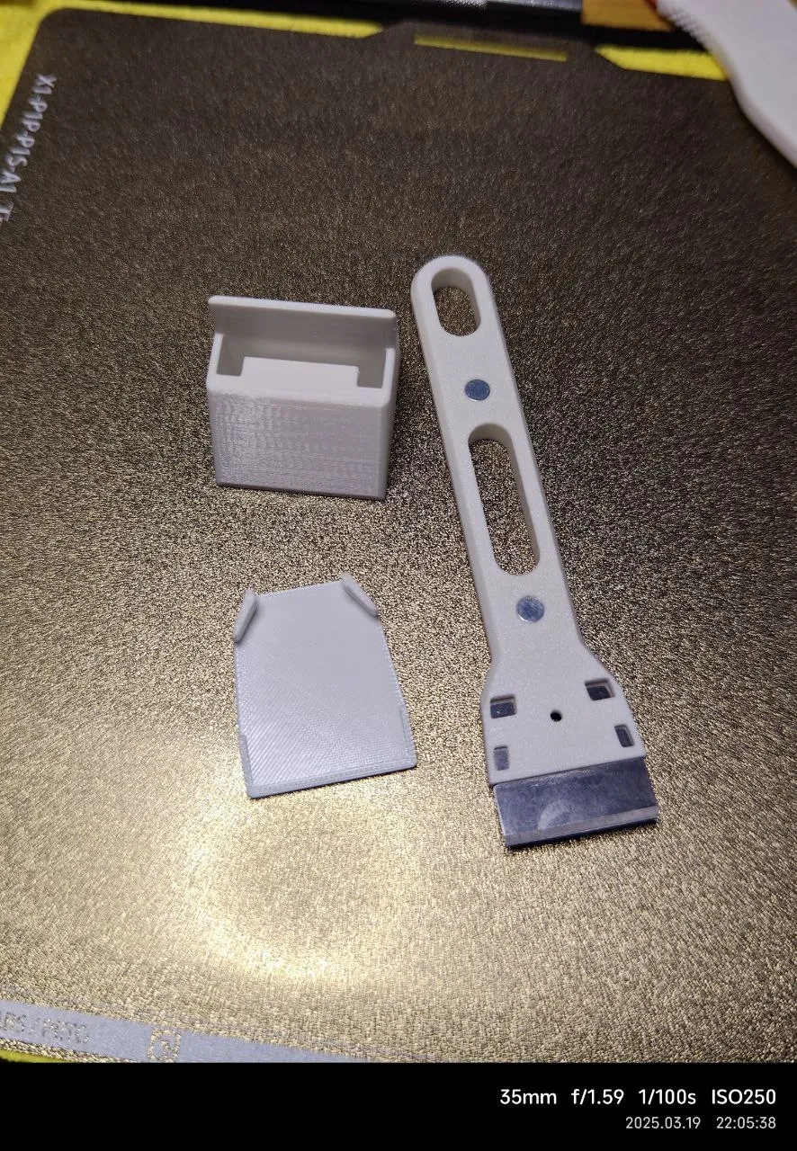 热床刮刀铲刀,带支架,修脚刀片,无需金属件,带磁吸,棉签版 - 免费 3D 打印模型 - MakerWorld