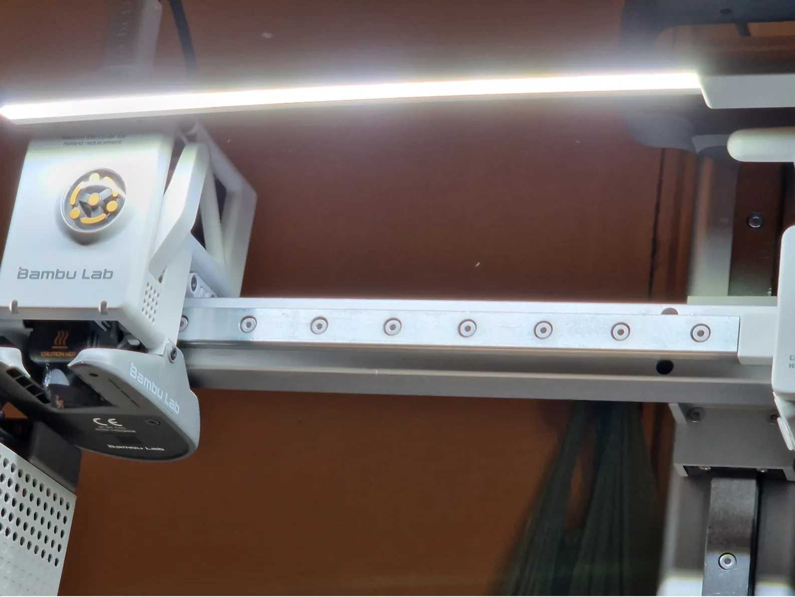 YAA1mL - 又一个A1 mini LED灯带支架 来自 Jon - MakerWorld