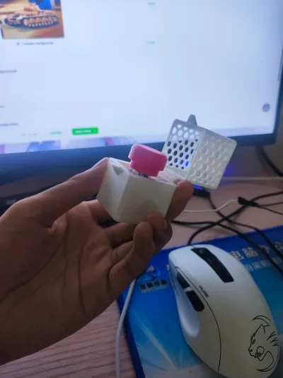 核弹按钮开机键 来自 邵武林克手工坊MakerWorld:免费下载 3D 模型