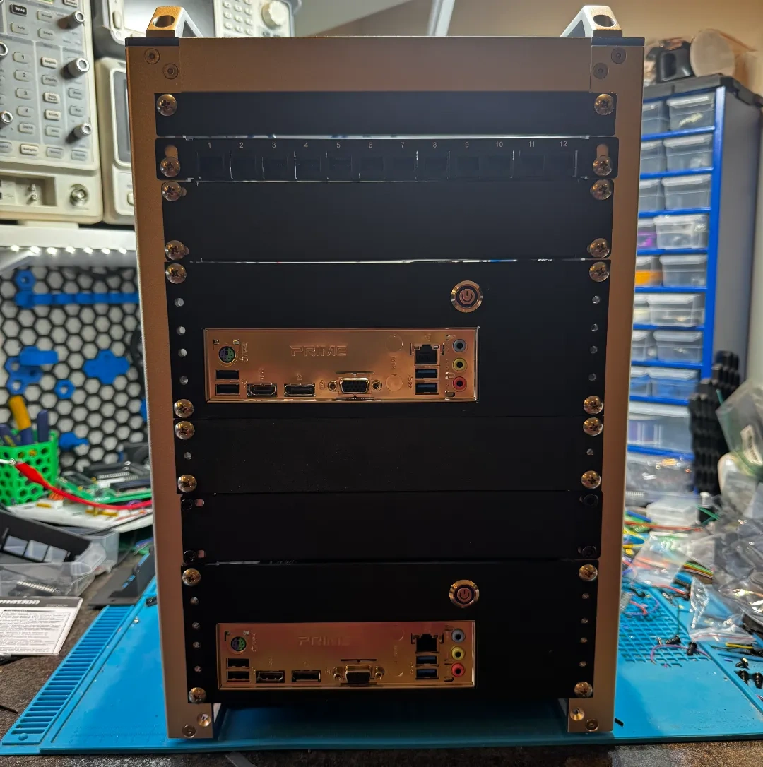 Rackmate/10 inch ITX Motherboard/SSD mount 来自 sgoyette - MakerWorld