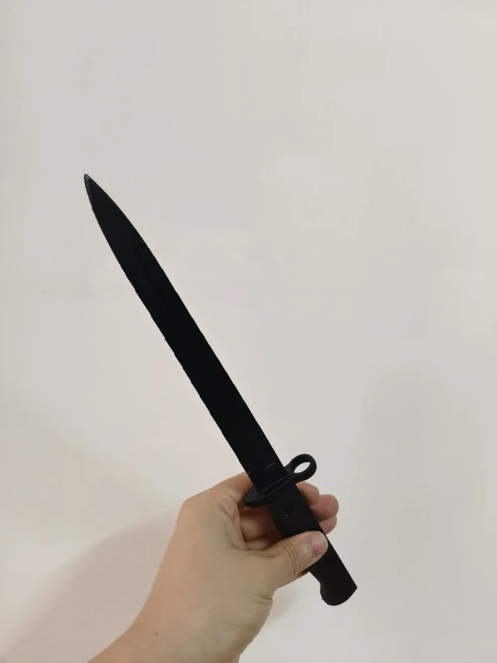 刺刀，带刀鞘 - 免费 3D 打印模型 - MakerWorld