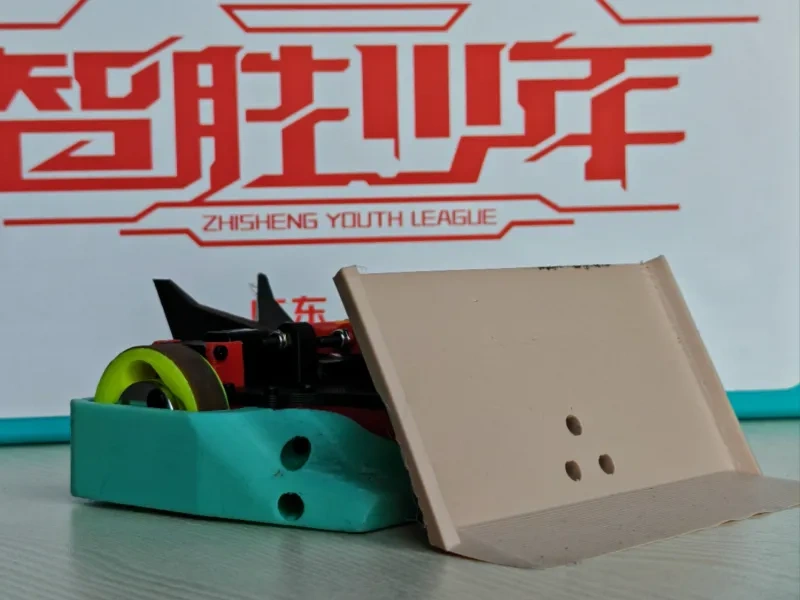 玄智大铲车 智胜V2版 加大了前铲减少了非必要装饰