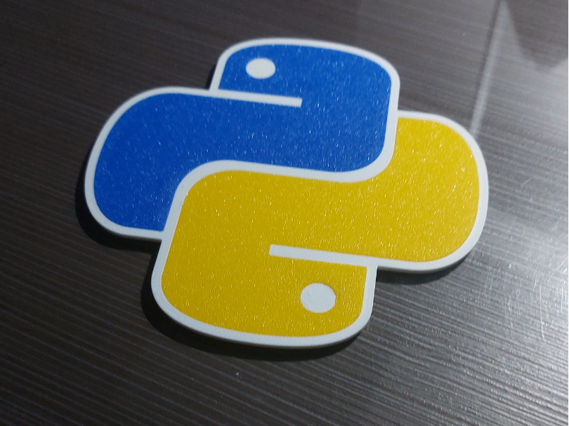 Python 标志杯垫 - 无需 AMS 来自 Jaume_3DPrint MakerWorld:免费下载 3D 模型
