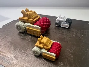 （按摩工具）山海经机甲系列九十九——“狪狪”三型工程装甲破路机