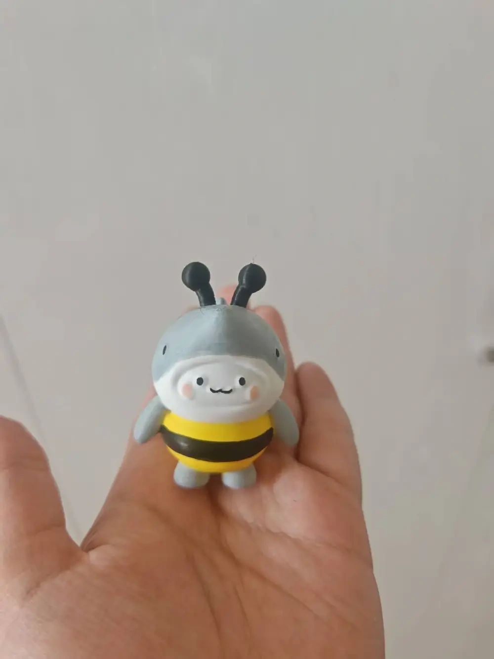 鲨bee创意萌粒盲盒摆件玩偶 - 免费 3D 打印模型 - MakerWorld