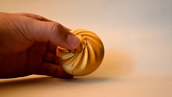 包“赚”  蒸蒸日上小金包（可转陀螺）