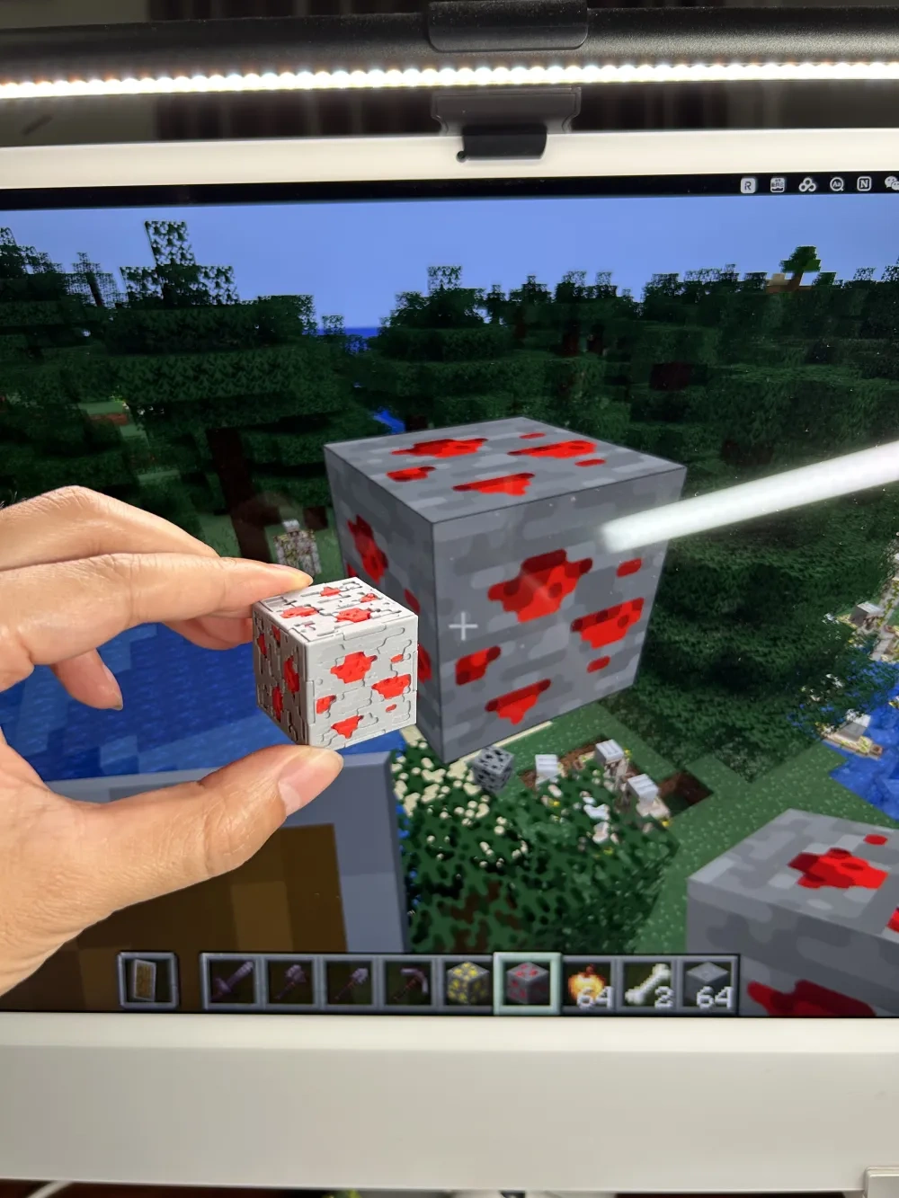 我的世界 Minecraft 红石矿石方块,无竹屎,简易安装 来自 Delly_Gu85 - MakerWorld