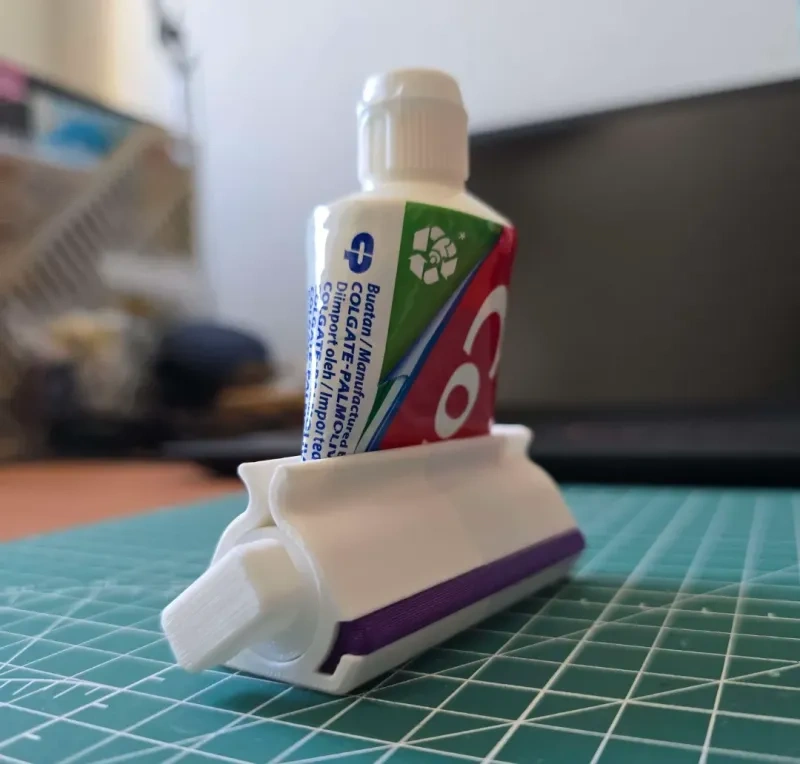 可定制的便携式牙膏挤压架
