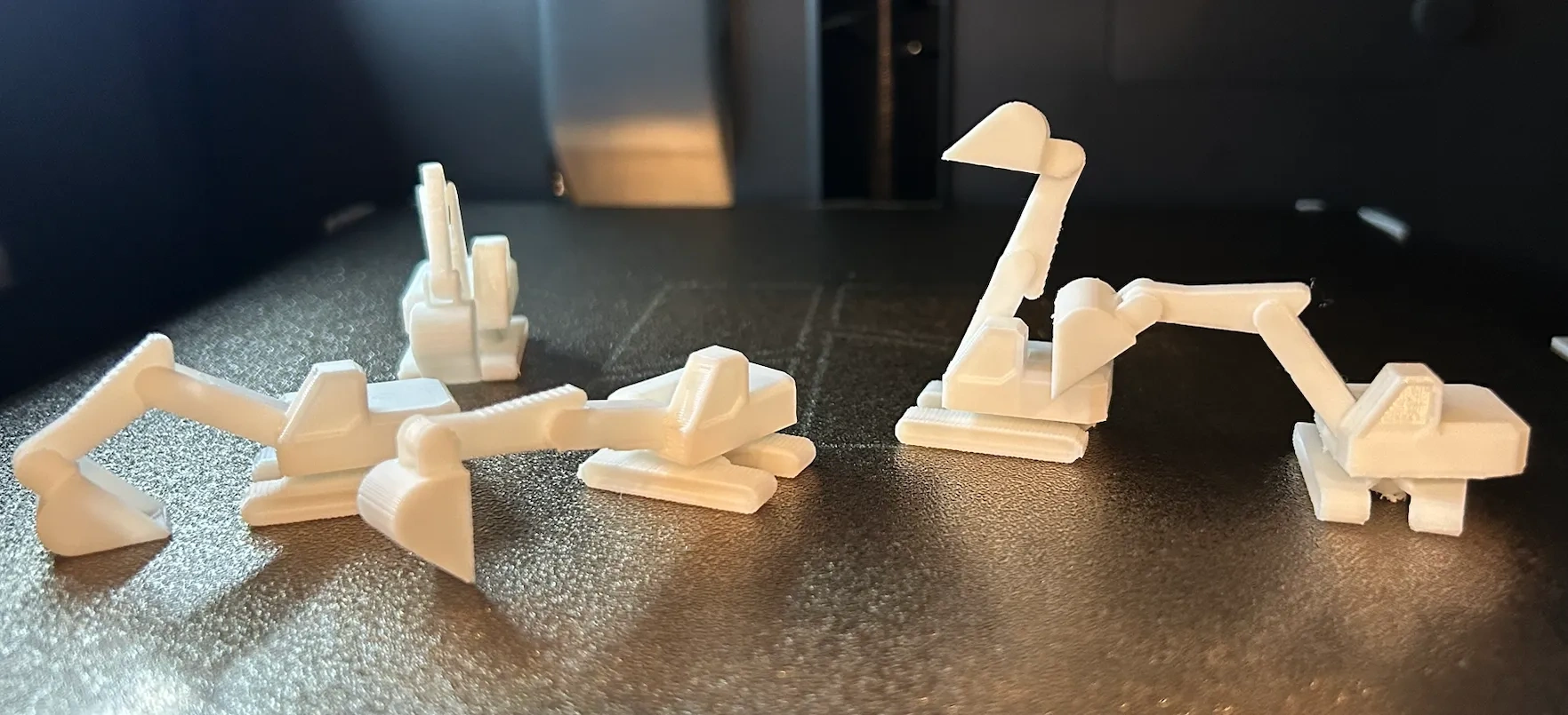 微型挖掘机（可活动关节的） 来自 Alec Prints - MakerWorld