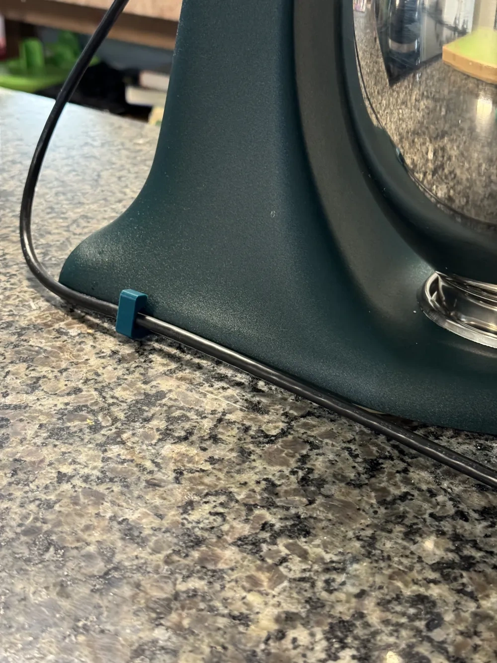 Kitchen Aid Mixer Power Cord Retention Clip 来自 barbasnoo MakerWorld