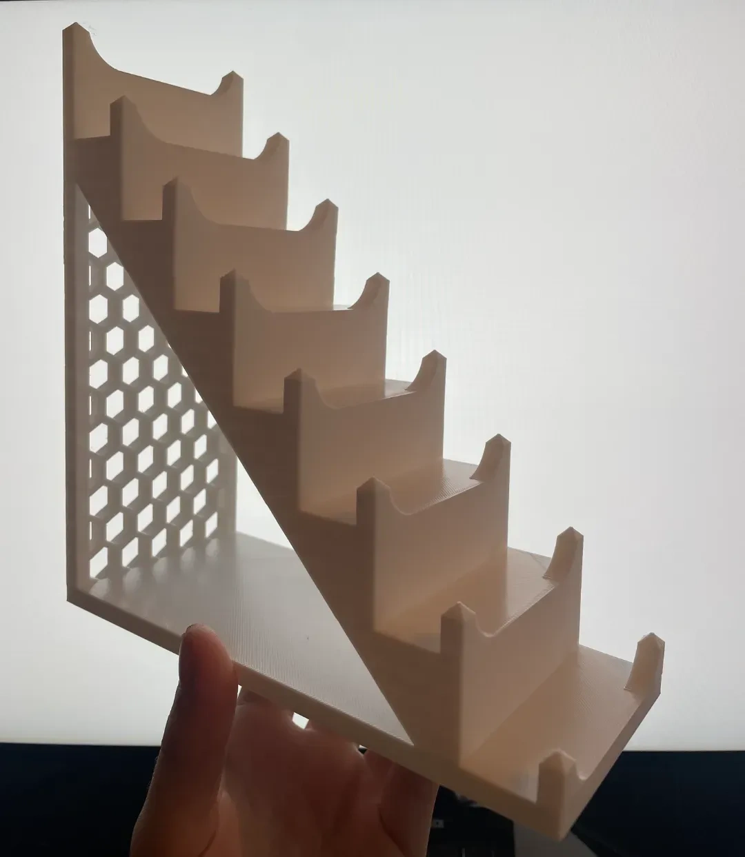 折叠刀架 - 免费 3D 打印模型 - MakerWorld