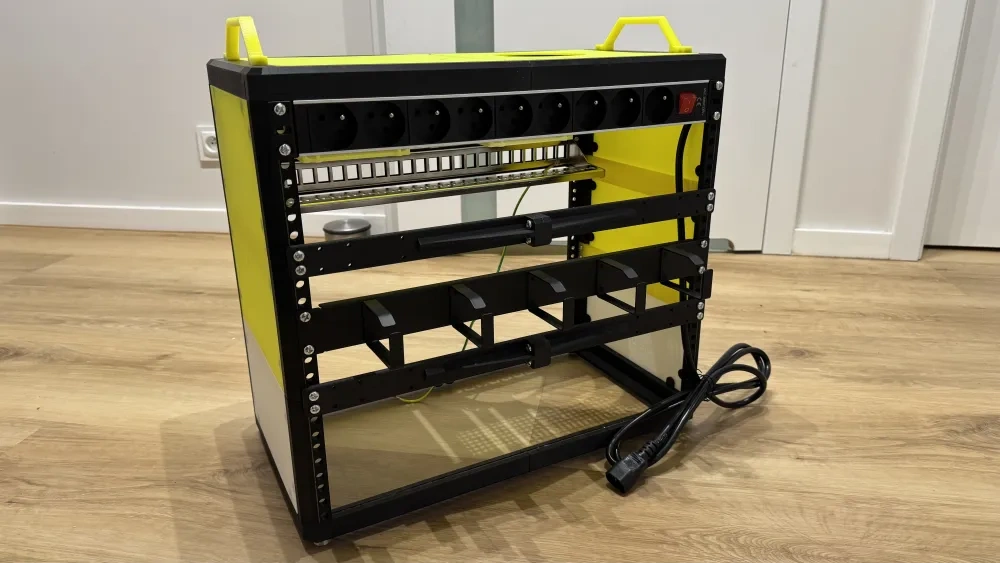 EasyRack 19英寸版本升级 来自 sn0w_ye MakerWorld：免费下载 3D 模型