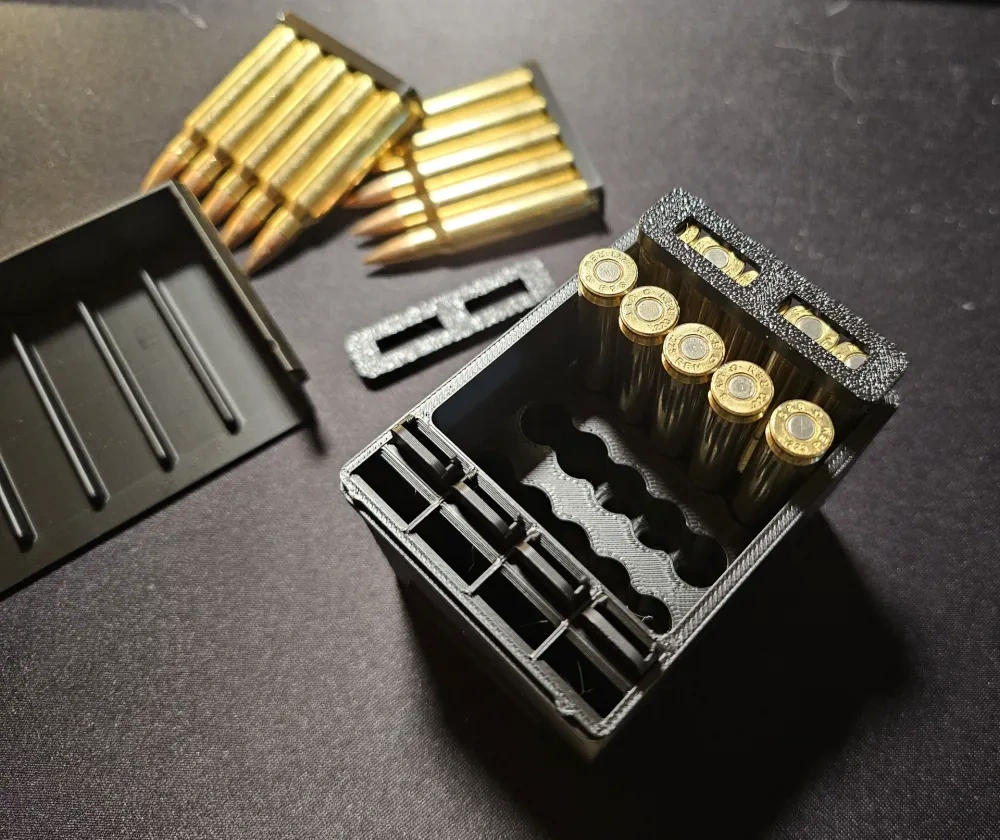 AR-15 20/25发子弹盒(适用于快速装弹器) - 免费 3D 打印模型 - MakerWorld