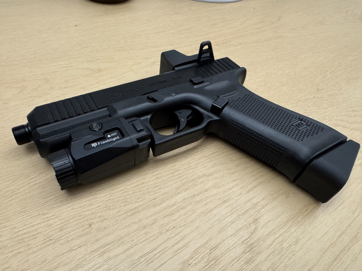 金伯 G17 gen5 延迟弹夹&装饰弹夹 - 免费 3D 打印模型 - MakerWorld