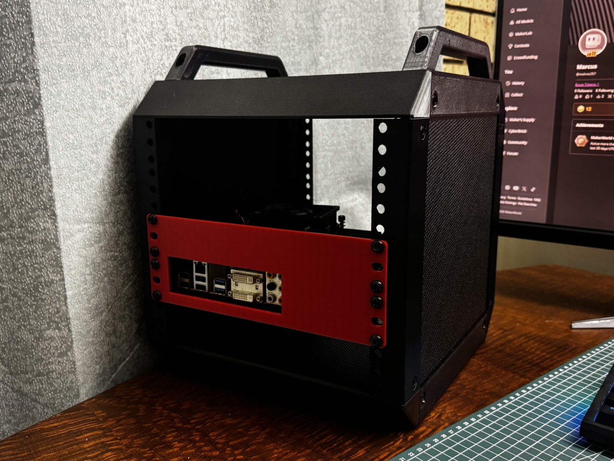 Lab Rax 标准 244x244 mATX 支架 - 免费 3D 打印模型 - MakerWorld