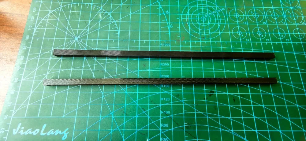 4根200mm长的方型棍子 来自 打个大西瓜 - MakerWorld
