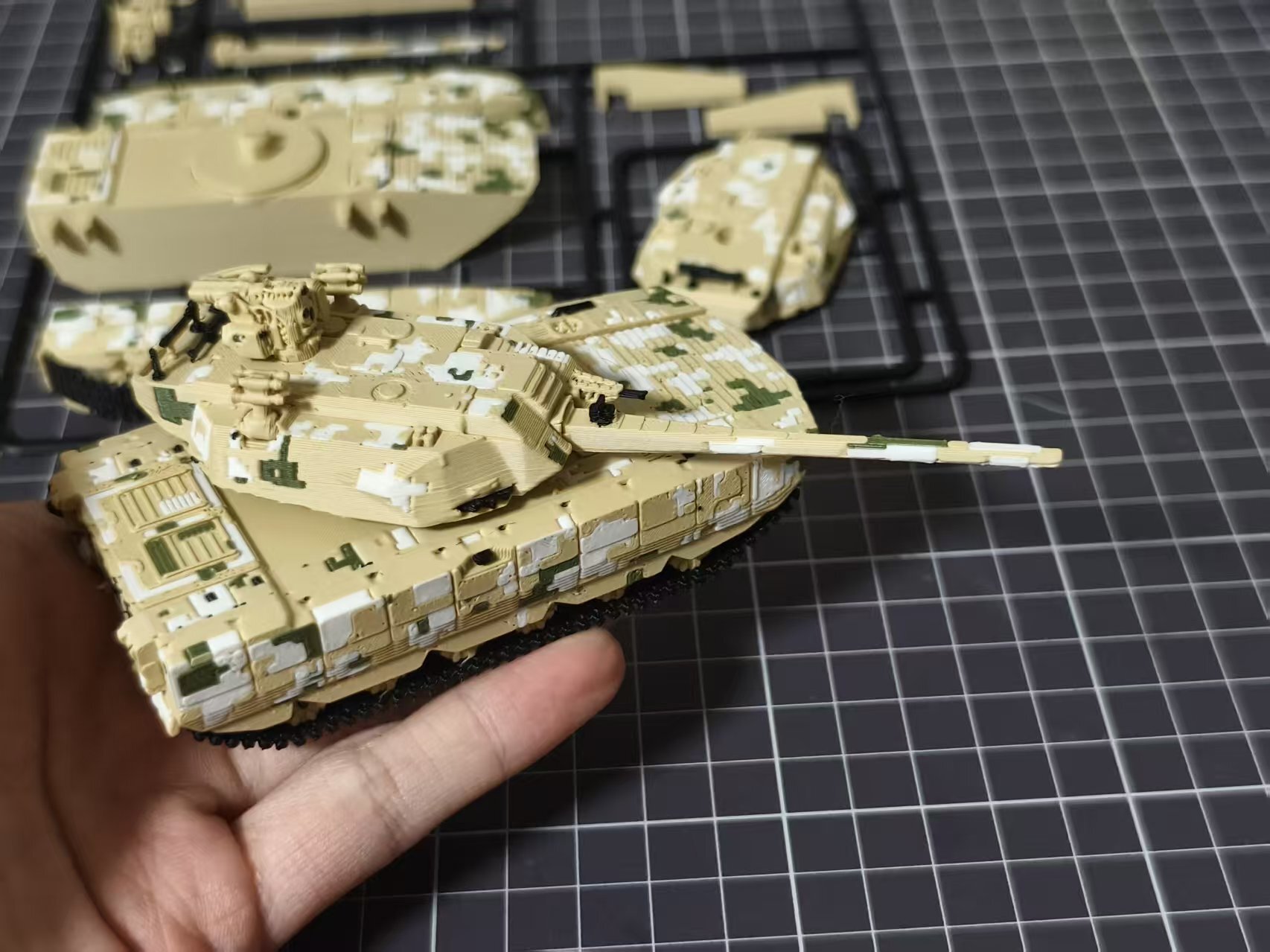 ztz100坦克（172） - 免费3D 打印模型- MakerWorld