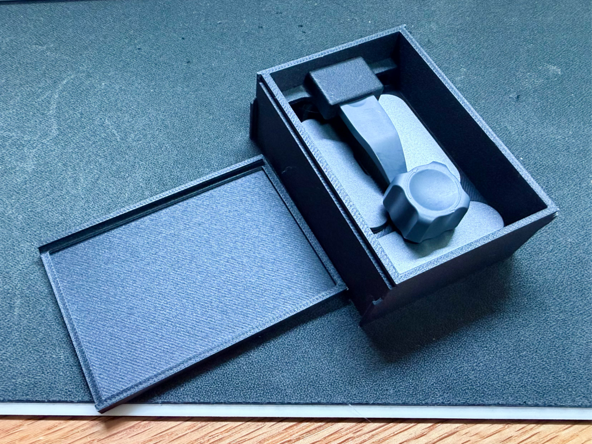 小米SU7内饰配件盒 来自 唐英荣 MakerWorld:免费下载 3D 模型