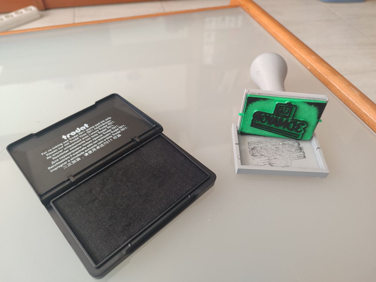 可定制印章 - 免费 3D 打印模型 - MakerWorld
