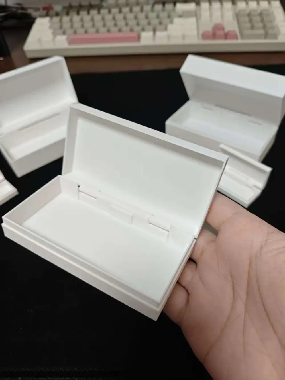 开闭翻盖盒子原型_定制盒子_0.4喷嘴最佳 - 免费 3D 打印模型 - MakerWorld