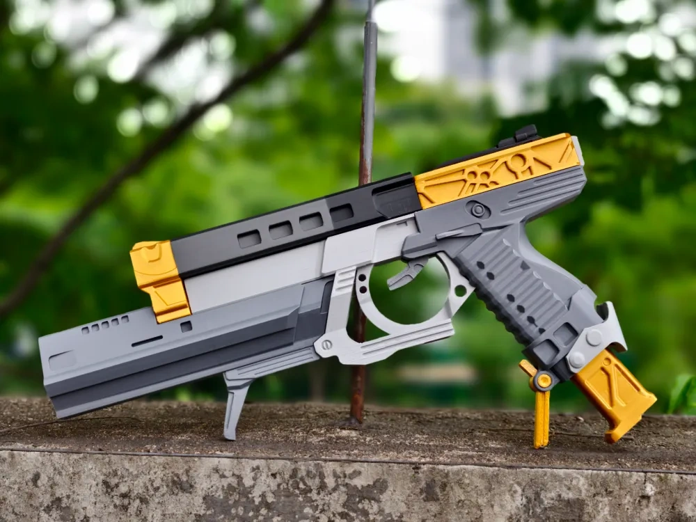 游戏《命运2》魔鬼之厄副手武器科幻手枪玩具模型(无功能) 来自 补补觉去 MakerWorld:免费下载 3D 模型