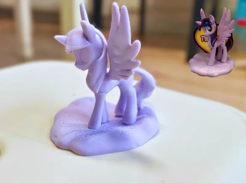 小马宝莉摆件 智慧和魔法的紫悦 