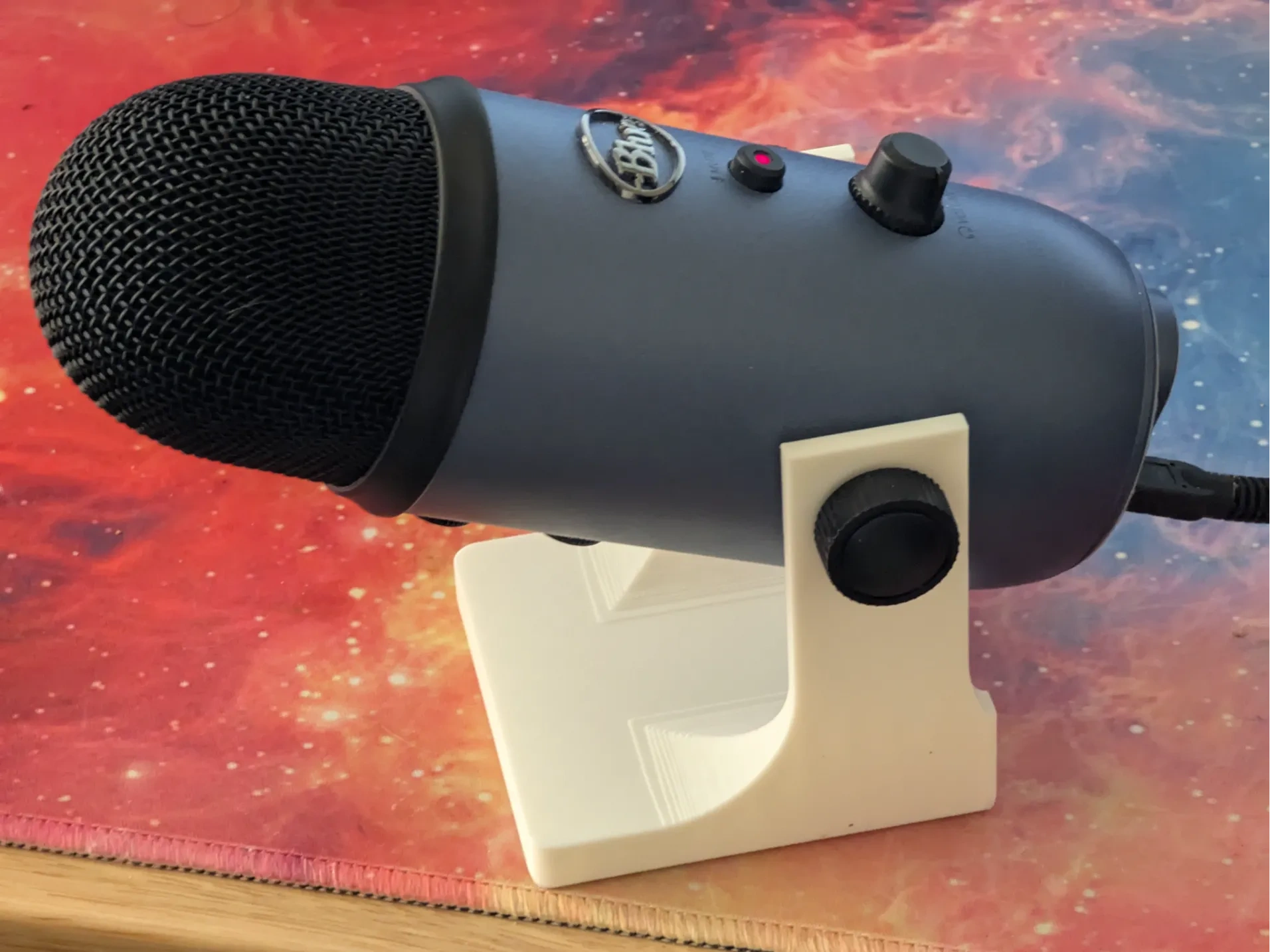 Yeti Stand Low Profile Blue Yeti Microphone Stand 来自 Usof - MakerWorld