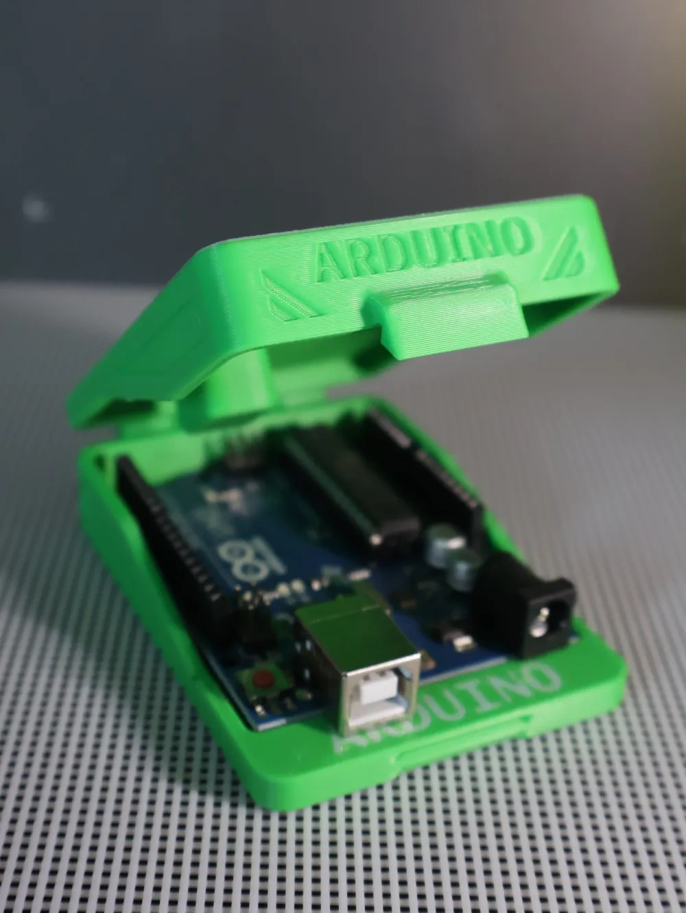 Arduino Uno 外壳 来自 Drak MakerWorld:免费下载 3D 模型