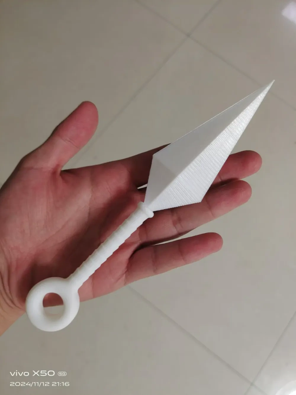 “手里剑”苦无 来自 user_3387472423 MakerWorld:免费下载 3D 模型