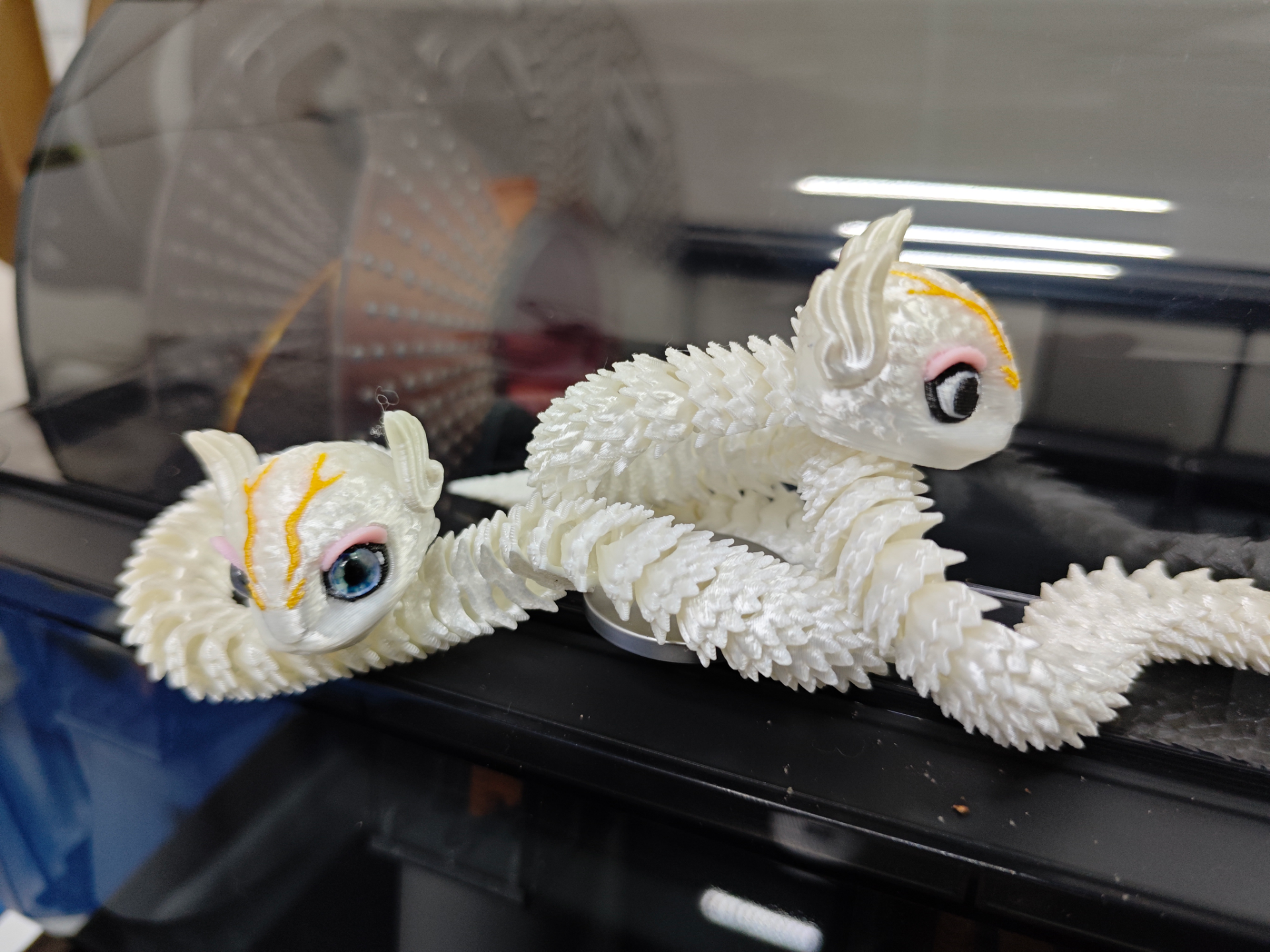 七彩通天莽 来自 醒狮 - MakerWorld