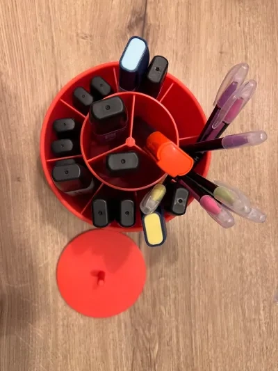 旋转式笔、铅笔、颜色组织者 V2