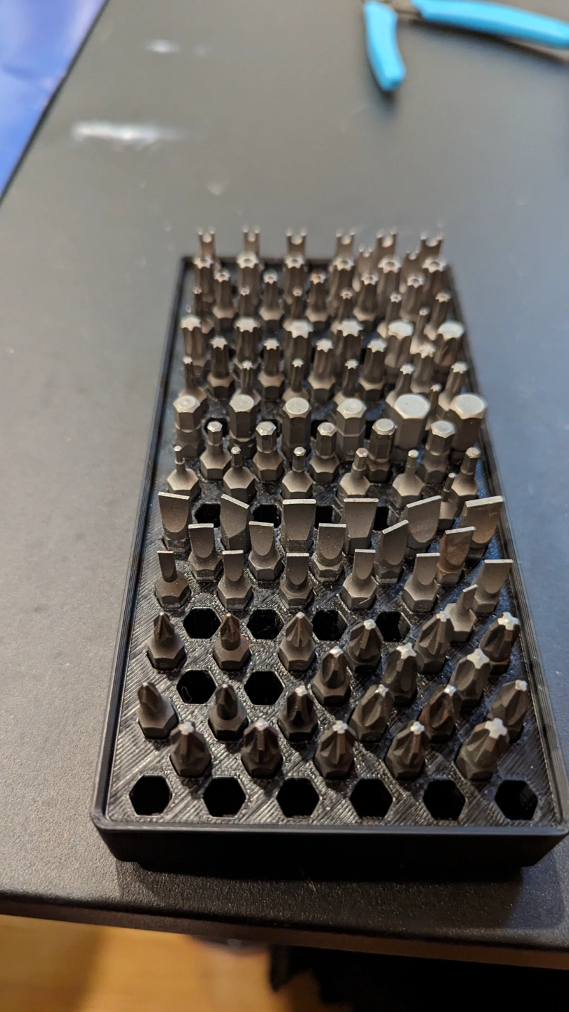 六角位Gridfinity Refined 来自 marciealana - MakerWorld