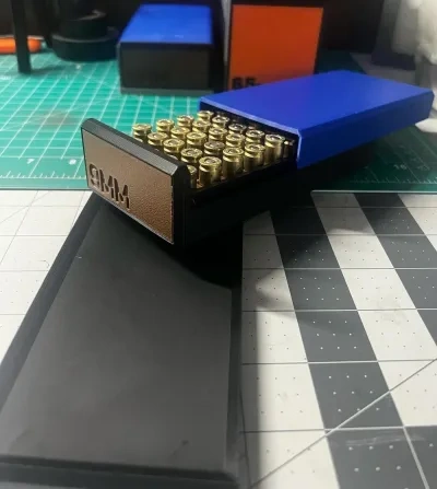 弹药盒堆叠板