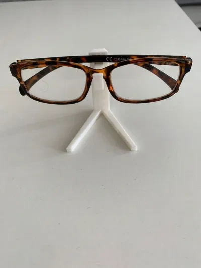 眼镜架 / Glasses holder