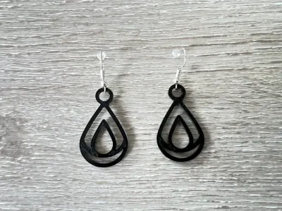 水滴耳环 / Water drop earring