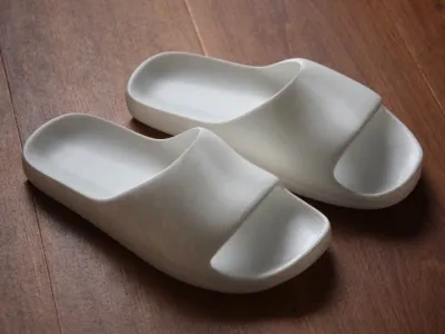 滑动鞋（Adilette）-完全3D打印