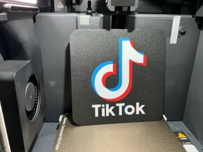 TikTok LED灯箱