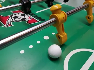 Foosball V1.0 - 基于龙卷风品牌的桌上足球