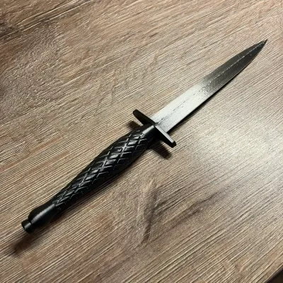SAS传奇战斗刀，早期版本