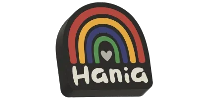 带有Hania名字的彩虹灯箱