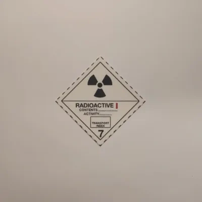 放射性物质 7 - I（危险标志）