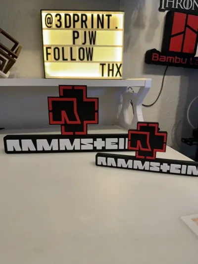 Rammstein标志展台